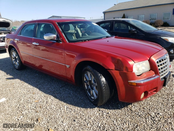 2007 Chrysler 300 C with VIN 2C3KA63H57H698142, listed as a Copart auction lot 48398145 with 155,827 mi miles and Salvage Title. Bid and sale history available at carsss.com. Image 4.