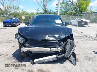 2023 Audi Q5 S line Premium Plus z VIN WA1EAAFY6P2168594, wystawiony jako IAAI lot #41863196 z przebiegiem 16 310 mil mil oraz . Historia ofert i sprzedaży dostępna na DreamBid. Obrazek 6.