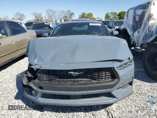 2024 Ford Mustang EcoBoost z VIN 1FA6P8TH3R5118832, wystawiony jako Copart lot #48633515 z przebiegiem 23 426 mil mil oraz Szkoda całkowita • Salvage title. Historia ofert i sprzedaży dostępna na DreamBid. Obrazek 5.