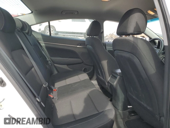 2018 Hyundai Elantra SEL z VIN 5NPD84LFXJH252733, wystawiony jako Copart lot #50006845 z przebiegiem 62 161 mil mil oraz Szkoda całkowita • Salvage title. Historia ofert i sprzedaży dostępna na DreamBid. Obrazek 10.