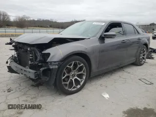 2018 Chrysler 300 with VIN 2C3CCABG5JH293495, listed as a Copart auction lot 47426505 with 94,199 mi miles and Salvage Title. Bid and sale history available at carsss.com. Image 1.