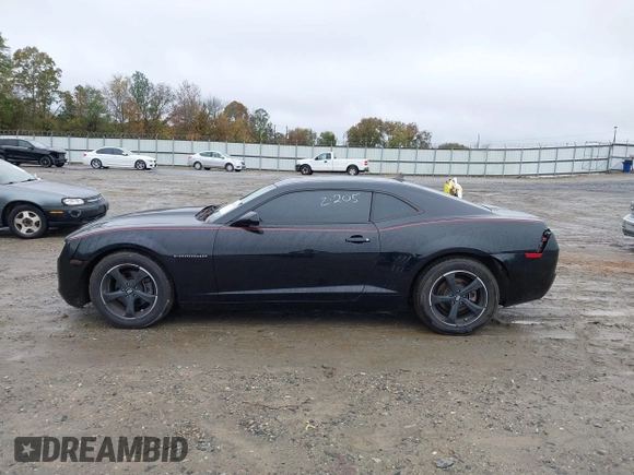 2011 Chevrolet Camaro 2LS с VIN 2G1FA1ED3B9165616, выставлен на аукционе IAAI как лот 40864625 с пробегом 145 035 миль миль и . История ставок и продаж доступна на DreamBid. Изображение 14.