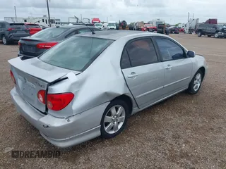 2006 Toyota Corolla CE z VIN 1NXBR32E56Z664753, wystawiony jako IAAI lot #42653109 z przebiegiem 231 836 mil mil oraz . Historia ofert i sprzedaży dostępna na DreamBid. Obrazek 4.
