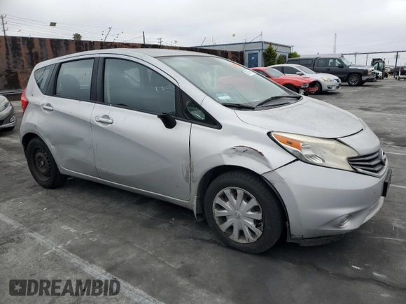 2015 Nissan Note S with VIN 3N1CE2CP1FL352540, listed as a Copart auction lot 60318055 with 120,925 mi miles and Clean title. Bid and sale history available at DreamBid. Image 4.