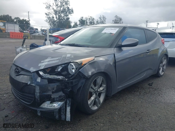 2012 Hyundai Veloster w/Gray Int with VIN KMHTC6AD3CU053230, listed as a IAAI auction lot 41570600 with 125,210 mi miles. Bid and sale history available at carsss.com. Image 17.