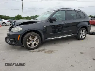2011 BMW X5 35d z VIN 5UXZW0C54BL661284, wystawiony jako Copart lot #56106185 z przebiegiem 87 732 mil mil oraz Szkoda całkowita • Salvage title. Historia ofert i sprzedaży dostępna na DreamBid. Obrazek 1.