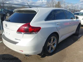 2014 Toyota Venza XLE with VIN 4T3BK3BB5EU103243, listed as a IAAI auction lot 42001377 with 143,649 mi miles. Bid and sale history available at carsss.com. Image 4.