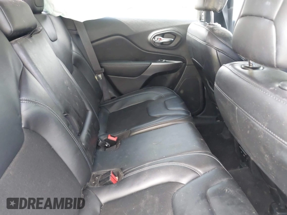 2020 Jeep Cherokee Altitude with VIN 1C4PJLLB3LD586099, listed as a IAAI auction lot 42706250 with 84,848 mi miles and . Bid and sale history available at DreamBid. Image 8.
