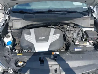 2017 Hyundai Santa Fe Limited Ultimate with VIN KM8SRDHF7HU180527, listed as a IAAI auction lot 41557692 with 89,415 mi miles. Bid and sale history available at carsss.com. Image 10.