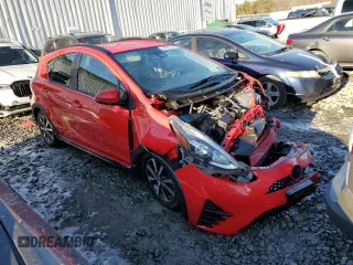 2019 Toyota Prius L z VIN JTDKDTB39K1625239, wystawiony jako Copart lot #84699104 z przebiegiem Nie podano mil oraz Szkoda całkowita • Salvage title. Historia ofert i sprzedaży dostępna na DreamBid. Obrazek 4.