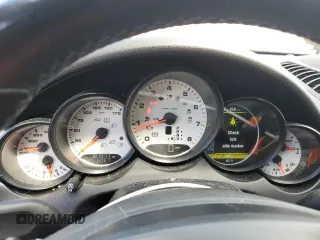2014 Porsche Cayenne z VIN WP1AA2A25ELA95155, wystawiony jako Copart lot #58246865 z przebiegiem 181 971 mil mil oraz Szkoda całkowita • Salvage title. Historia ofert i sprzedaży dostępna na DreamBid. Obrazek 9.