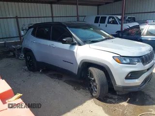 2024 Jeep Compass Latitude with VIN 3C4NJDBN4RT170123, listed as a IAAI auction lot 41891351 with 10,547 mi miles. Bid and sale history available at carsss.com. Image 1.
