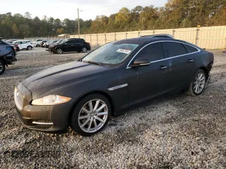 2013 Jaguar XJ with VIN SAJWJ1CD2D8V47727, listed as a Copart auction lot 78682164 with 108,638 mi miles and Salvage Title. Bid and sale history available at carsss.com. Image 1.