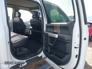 2018 Ford Super Duty F-250 SRW XL with VIN 1FT7W2BT0JEB96817, listed as a IAAI auction lot 41697434 with 58,434 mi miles. Bid and sale history available at carsss.com. Image 8.