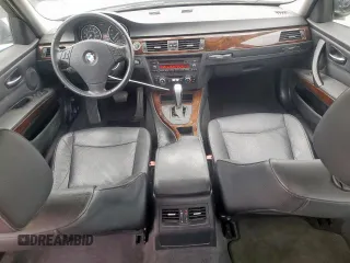 2011 BMW 3 Series 328i with VIN WBAPH5G5XBNM75258, listed as a Copart auction lot 59031885 with 107,263 mi miles and Clean title. Bid and sale history available at DreamBid. Image 8.