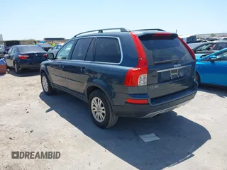 2008 Volvo XC90 I6 with VIN YV4CY982581447944, listed as a IAAI auction lot 42000304 with 132,899 mi miles. Bid and sale history available at carsss.com. Image 3.