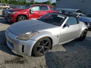 2005 Nissan 350Z Touring z VIN JN1AZ36A95M751810, wystawiony jako Copart lot #55104085 z przebiegiem 99 278 mil mil oraz Szkoda całkowita • Salvage title. Historia ofert i sprzedaży dostępna na DreamBid. Obrazek 1.