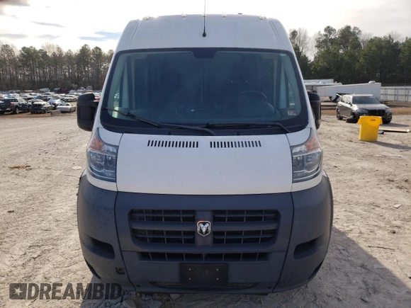 2017 Ram ProMaster Cargo with VIN 3C6TRVBG9HE532657, listed as a Copart auction lot 43176645 with 170,022 mi miles and Clean Title. Bid and sale history available at DreamBid. Image 5.