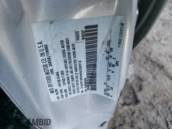1998 Ford Escort LX z VIN 1FAFP10P9WW308918, wystawiony jako Copart lot #47925665 z przebiegiem Nie podano mil oraz Szkoda całkowita • Salvage title. Historia ofert i sprzedaży dostępna na DreamBid. Obrazek 12.