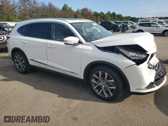 2024 Acura MDX w/Technology Package with VIN 5J8YE1H48RL011875, listed as a Copart auction lot 69590884 with 10,791 mi miles and Salvage Title. Bid and sale history available at carsss.com. Image 4.
