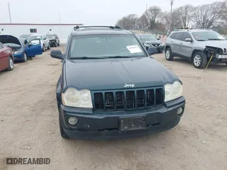 2006 Jeep Grand Cherokee Laredo with VIN 1J4GR48K96C172871, listed as a IAAI auction lot 41951673 with 170,978 mi miles. Bid and sale history available at carsss.com. Image 6.