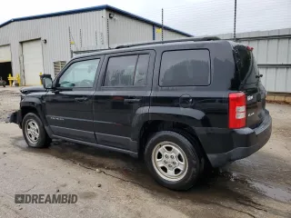 2017 Jeep Patriot Sport with VIN 1C4NJRBB1HD143808, listed as a Copart auction lot 58302235 with 136,123 mi miles and Salvage title. Bid and sale history available at DreamBid. Image 2.