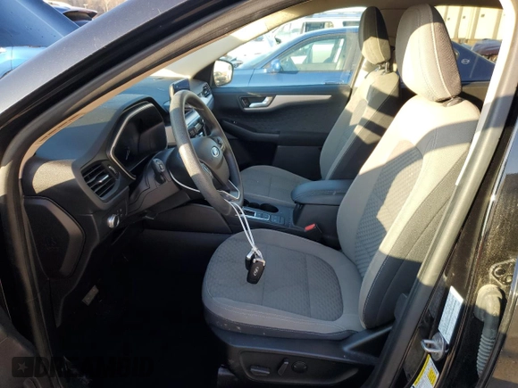 2020 Ford Escape SE with VIN 1FMCU9G60LUA73491, listed as a Copart auction lot 49377085 with 102,691 mi miles and Salvage title. Bid and sale history available at DreamBid. Image 7.