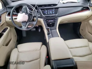 2017 Cadillac XT5 Premium Luxury AWD with VIN 1GYKNERS3HZ214851, listed as a Copart auction lot 60112185 with 74,045 mi miles and Salvage title. Bid and sale history available at DreamBid. Image 8.