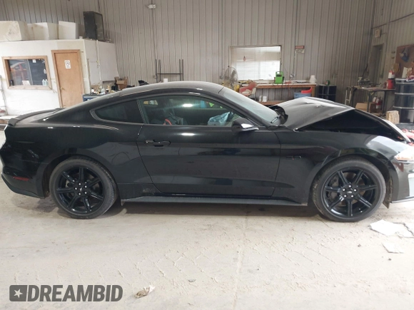 2020 Ford Mustang GT with VIN 1FA6P8CFXL5158685, listed as a IAAI auction lot 42276105 with 13,775 mi miles and . Bid and sale history available at DreamBid. Image 13.