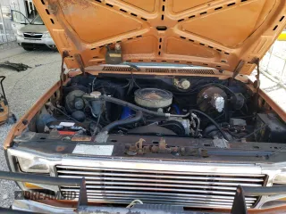 1981 Ford Bronco z VIN 1FMEU15G9BLA33517, wystawiony jako Copart lot #52392705 z przebiegiem 14 929 mil mil oraz Czysty tytuł • Clean title. Historia ofert i sprzedaży dostępna na DreamBid. Obrazek 11.