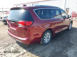 2018 Chrysler Pacifica Touring L Plus с VIN 2C4RC1EG1JR276513, выставлен на аукционе IAAI как лот 41973747 с пробегом 89 888 миль миль и . История ставок и продаж доступна на DreamBid. Изображение 4.