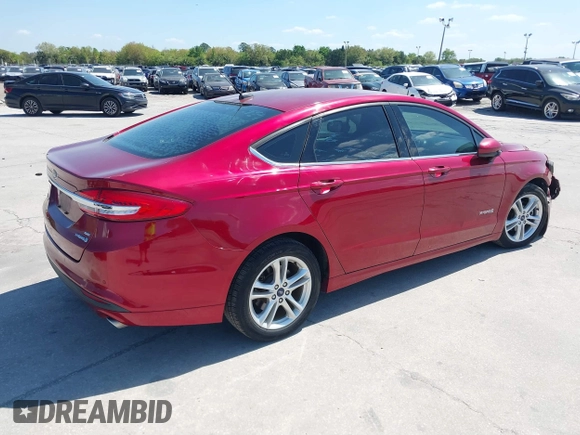 2018 Ford Fusion SE z VIN 3FA6P0LU9JR279976, wystawiony jako IAAI lot #41792558 z przebiegiem 115 790 mil mil oraz . Historia ofert i sprzedaży dostępna na DreamBid. Obrazek 4.