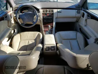 1997 Mercedes-Benz E-Class with VIN WDBJF55F4VJ034892, listed as a Copart auction lot 89406595 with 118,494 mi miles and Salvage Title. Bid and sale history available at carsss.com. Image 8.