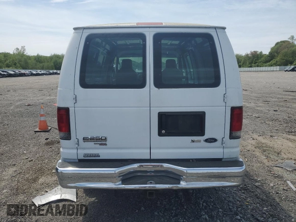 2014 Ford Econoline Cargo Commercial with VIN 1FTNE2EW5EDA27274, listed as a Copart auction lot 56156435 with 99,072 mi miles and Clean title. Bid and sale history available at DreamBid. Image 6.