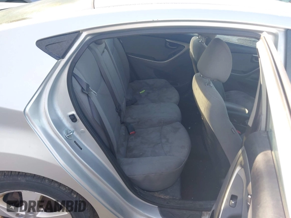 2013 Hyundai Elantra GLS z VIN 5NPDH4AE8DH350755, wystawiony jako IAAI lot #42148711 z przebiegiem Nie podano mil oraz . Historia ofert i sprzedaży dostępna na DreamBid. Obrazek 8.