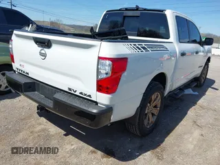 2024 Nissan Titan Pro-4X with VIN 1N6AA1EDXRN113731, listed as a IAAI auction lot 41821782 with 986 mi miles and . Bid and sale history available at DreamBid. Image 4.