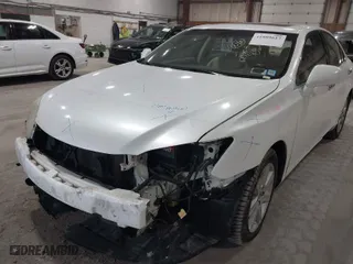 2007 Lexus ES 350 with VIN JTHBJ46G272064071, listed as a IAAI auction lot 41889617 with NaN miles. Bid and sale history available at carsss.com. Image 6.