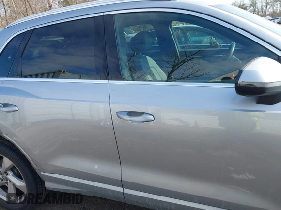 2019 Audi Q3 Premium with VIN WA1AECF32K1078022, listed as a IAAI auction lot 41365692 with 60,756 mi miles and . Bid and sale history available at DreamBid. Image 13.