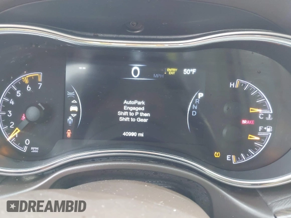 2019 Jeep Grand Cherokee High Altitude z VIN 1C4RJFCT3KC621988, wystawiony jako IAAI lot #41984172 z przebiegiem 40 990 mil mil oraz . Historia ofert i sprzedaży dostępna na DreamBid. Obrazek 7.