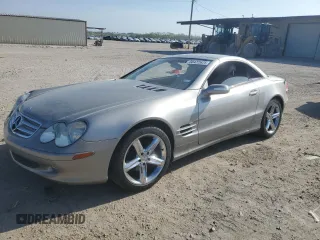 2006 Mercedes-Benz SL 500 with VIN WDBSK75F26F107547, listed as a Copart auction lot 50422625 with Not provided miles and Salvage title. Bid and sale history available at DreamBid. Image 1.