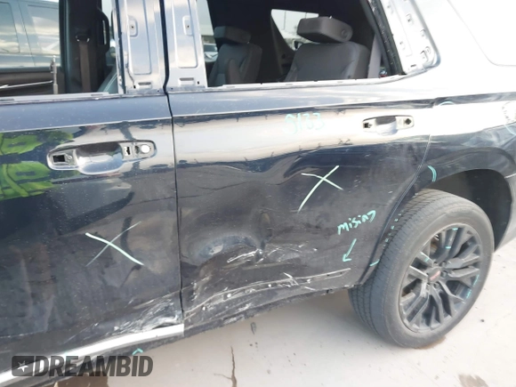 2021 GMC Yukon Denali with VIN 1GKS2DKL0MR336657, listed as a IAAI auction lot 41798484 with 1 mi miles. Bid and sale history available at carsss.com. Image 6.