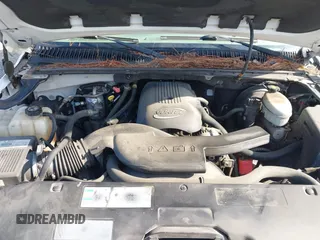 2003 Chevrolet Tahoe LS z VIN 1GNEC13Z83J195493, wystawiony jako IAAI lot #42472037 z przebiegiem 228 016 mil mil oraz . Historia ofert i sprzedaży dostępna na DreamBid. Obrazek 10.