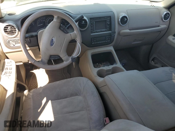 2003 Ford Expedition Eddie Bauer с VIN 1FMPU17L63LA96868, выставлен на аукционе Copart как лот 50475775 с пробегом 249 704 миль миль и На запчасти • Non repairable. История ставок и продаж доступна на DreamBid. Изображение 8.