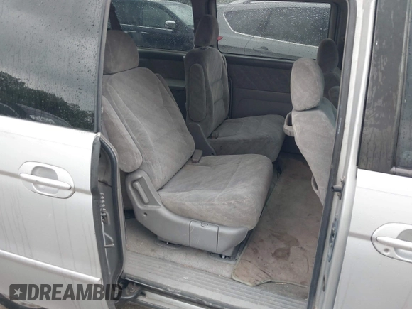 2004 Honda Odyssey EX with VIN 5FNRL18694B076305, listed as a IAAI auction lot 41929212 with 287,717 mi miles and . Bid and sale history available at DreamBid. Image 8.