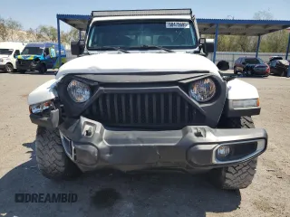 2021 Jeep Gladiator Sport S with VIN 1C6JJTAM4ML553444, listed as a Copart auction lot 60475695 with 40,702 mi miles and Salvage title. Bid and sale history available at DreamBid. Image 5.