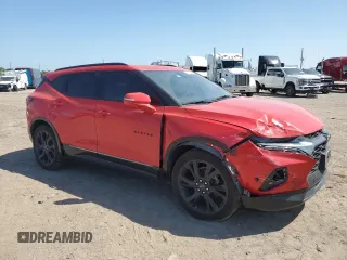 2021 Chevrolet Blazer RS z VIN 3GNKBERS8MS568099, wystawiony jako Copart lot #52460145 z przebiegiem 72 984 mil mil oraz Szkoda całkowita • Salvage title. Historia ofert i sprzedaży dostępna na DreamBid. Obrazek 4.