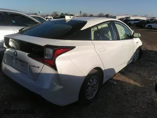 2022 Toyota Prius L Eco with VIN JTDKAMFU5N3156063, listed as a IAAI auction lot 41214358 with 208,666 mi miles. Bid and sale history available at carsss.com. Image 4.