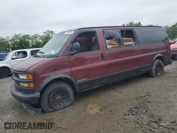 2001 Chevrolet Express z VIN 1GAHG39R511219607, wystawiony jako Copart lot #57126675 z przebiegiem 228 975 mil mil oraz Szkoda całkowita • Salvage title. Historia ofert i sprzedaży dostępna na DreamBid. Obrazek 1.