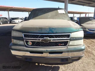 2006 Chevrolet Silverado 1500 LT1 with VIN 1GCEC19Z86Z244066, listed as a IAAI auction lot 41636746 with 276,194 mi miles. Bid and sale history available at carsss.com. Image 6.