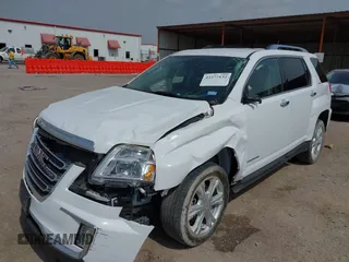 2016 GMC Terrain SLT z VIN 2GKFLPE37G6159617, wystawiony jako IAAI lot #42277132 z przebiegiem 128 987 mil mil oraz . Historia ofert i sprzedaży dostępna na DreamBid. Obrazek 2.